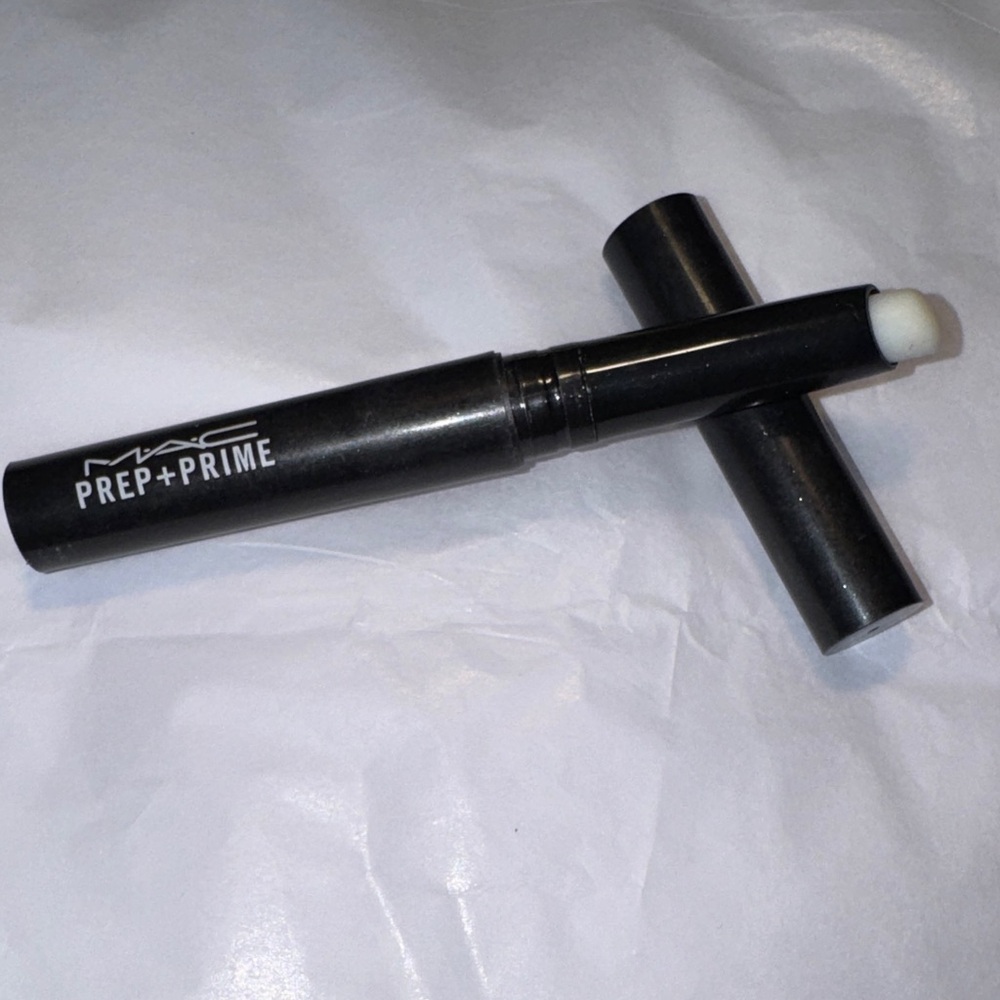 MAC Cosmetics Lip Prep + Prime Lip Primer